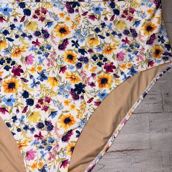 Old Navy Floral Print Swim Bottom High Waist Bikini Bottom Plus Size 4X - Picture 6 of 15